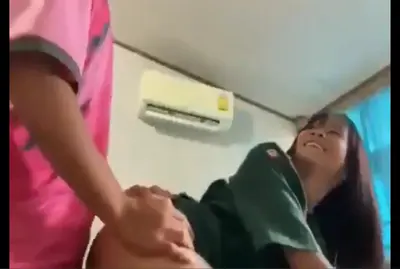 ยิ้มใหญ่เลยนะเนตรนารี คลิปหลุดนักเรียนxxx ออกจากเข้าค่ายมาจัดคาชุดเนตรนารียิ้มใหญ่เลยได้เงี่ยนมาหลายวัน